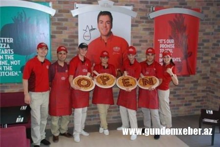  ƏBÜLFƏZİN OĞLUNUN PAPA JOHN'S-u - FOTOLAR