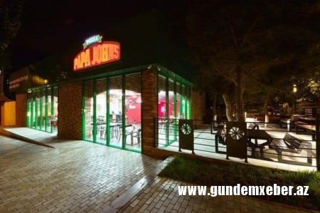  ƏBÜLFƏZİN OĞLUNUN PAPA JOHN'S-u - FOTOLAR