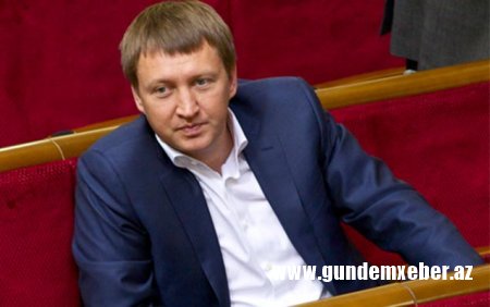 Ukraynada keçmiş nazir vertolyot qəzasında öldü - FOTOLAR