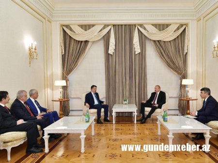 Prezident İlham Əliyev Türkiyənin Kənd Təsərrüfatı və Meşəçilik nazirinin başçılıq etdiyi nümayəndə heyətini qəbul edib - FOTO