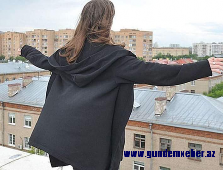 Orta məktəb direktorunun qızı intihar etdi - ŞOK OLAY
