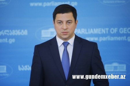 Spiker: "Gürcüstan parlamentinə kimyəvi hücum olub"