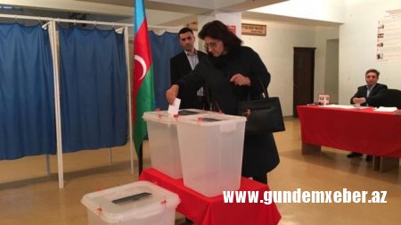 Bələdiyyə seçkisi: "Yolları təmir etsinlər, kommunal xidməti yaxşılaşdırsınlar"