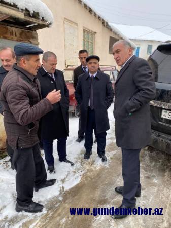 Lerik İcra hakimiyyəti seçki qanununu kobud şəkildə pozdu - Fotofakt 