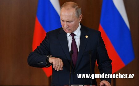 Putinin köməkçisi Ukraynaya görə vəzifəsindən istefa verdi
