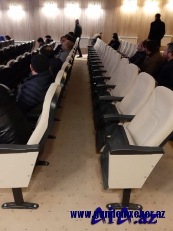 Seçicilər namizədin təbliğatını baykot edərək fiaskoya uğratdılar - FOTOLAR