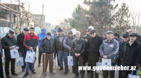 Seçicilər deputatlığa namizədə tapşırıqlar verir - FOTOLAR  