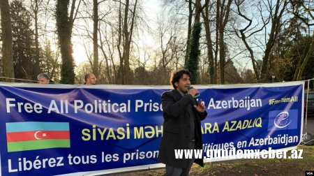 Strasburqda Azərbaycandakı siyasi məhbusların azadlığa buraxılması tələbi ilə aksiya keçirilib