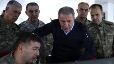​TÜRK ORDUSUNUN İDLİBDƏKİ YERİNİ ƏSƏD QÜVVƏLƏRİNƏ RUSLAR DEYİB – Hulusi Akar: “Qoşunlarımızın yerini hücumdan əvvəl ruslara bildirmişdik…”