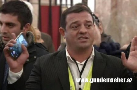 Ataya jurnalist gödəkcəsini kim verib? – MŞ-dan cavab