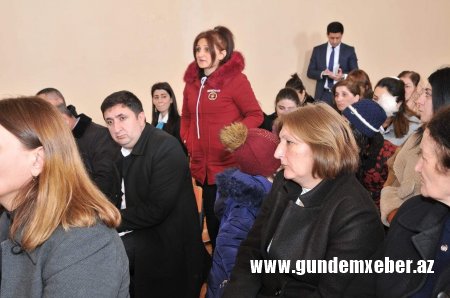 İRADƏ GÜLMƏMMƏDOVA GÜZDƏK QƏSƏBƏSİNDƏ SƏYYAR QƏBUL KEÇİRDİ -​ FOTO