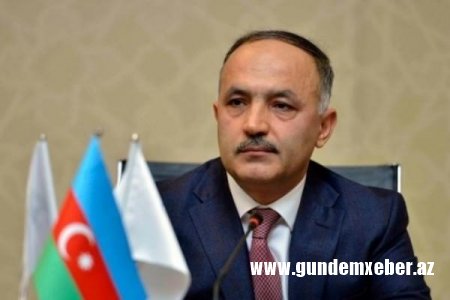 Bir “jeton”luq “reklam” – Nazir müavini nədən narahatdır?