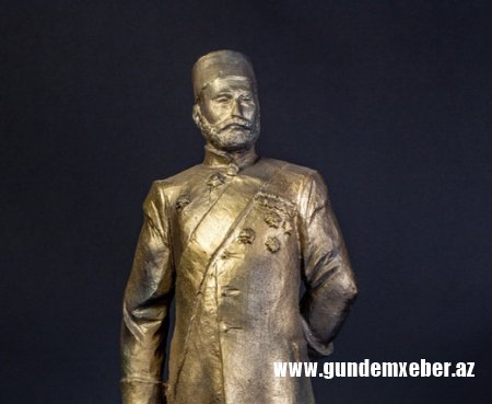 Hacı Zeynalabdin Tağıyevin heykəlinin açılışı təxirə salındı