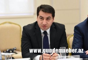 Hikmət Hacıyev: "Karantin rejimi dərhal ləğv olunmamalıdır"