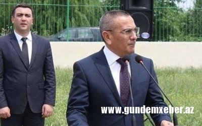 Şəmkirdə icra başçısı görün nə edir... - Varlılardan alıb, öz adından kasıblara paylamaq istəyir...