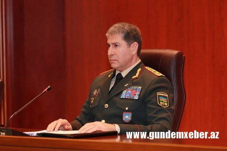 Vilayət Eyvazov Bakıda polis rəisini vəzifədən çıxardı