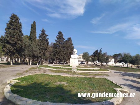 Ələt qəsəbəsində yerləşən park baxımsızlıqdan xarabalığa çevrilib -FOTO