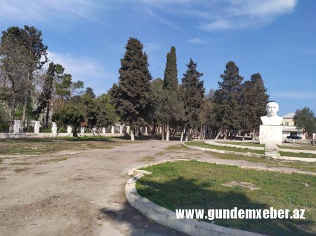 Ələt qəsəbəsində yerləşən park baxımsızlıqdan xarabalığa çevrilib -FOTO