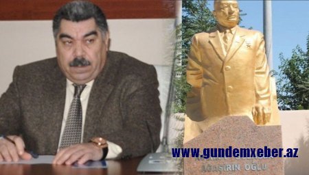 Atasına qızıldan heykəl qoyduran icra başçısı məsləhətçini işdən çıxardı
