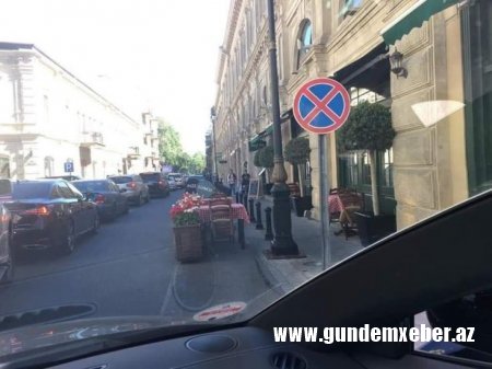 Bakıda məşhur restoran küçəni zəbt etdi - FOTO
