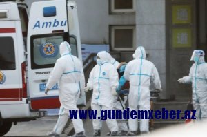 Analarının dəfnində koronavirusa yoluxan iki bacı öldü