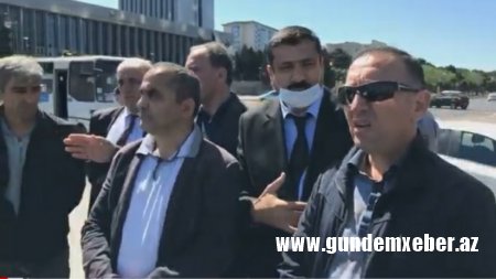 TƏCİLİ XƏBƏR - Milli Məclisin önündə etiraz aksiyası: BƏSDİRİN XALQI DOLADIZ!