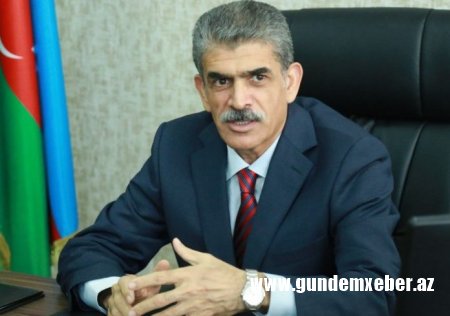 Qonşu otaqda nə baş verdiyindən xəbərsiz “kəşfiyyatçı”
