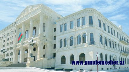 Azərbaycanda vəzifəli şəxslərin 2 milyonluq korrupsiya cinayəti ifşa edildi