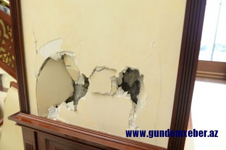 Dünən gecədən sonra Milli Məclis - FOTOREPORTAJ