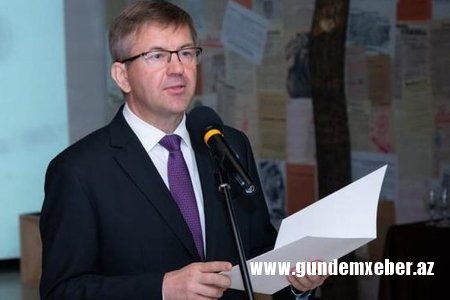 KİV: Belarusun Slovakiyadakı səfiri istefa verib