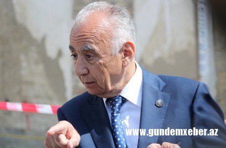 Hacıbala Abutalıbovdan Ramiz Mehdiyevlə bağlı SƏRT MÖVQE - "Xəyanətin astanasından xəyanətkarlığın zirvəsinə doğru"