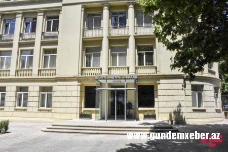 Təhsil Nazirliyi dərsliklərin şagirdlərə paylanılması qaydasını açıqlayıb