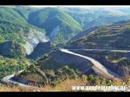 Ordumuz Ermənistandan Kəlbəcərə gələn yolu bağladı -İrəvandan etiraf