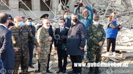 Kamran Əliyev və Kəmaləddin Heydərov Gəncədəki hadisə yerində - FOTO