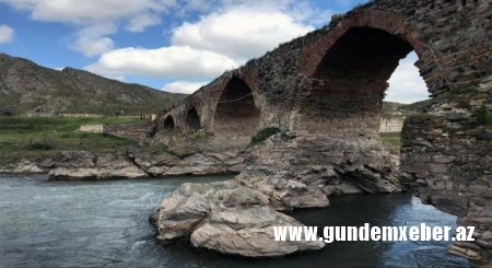 XUDAFƏRİN – BÜTÖV AZƏRBAYCANIN BƏRPASININ BAŞLANĞICI