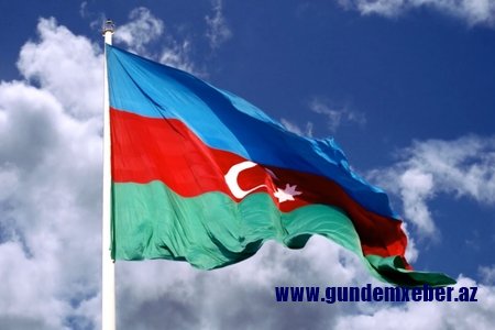 Azərbaycanda Dövlət Bayrağı günüdür
