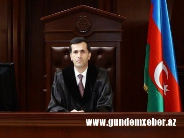 Gəncədə məhkəmə məzhəkəsi... - ETİRAZ