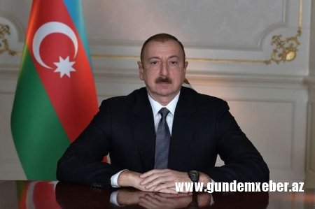 “Xidməti pasport almaq hüququ olan vəzifəli şəxslərin siyahısı”nda dəyişiklik edilib
