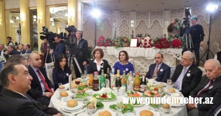 Əli Həsənov televiziyalara "mavi"ləri doldurmaqla nə məqsəd güdürdü? - ŞOK FAKTLAR