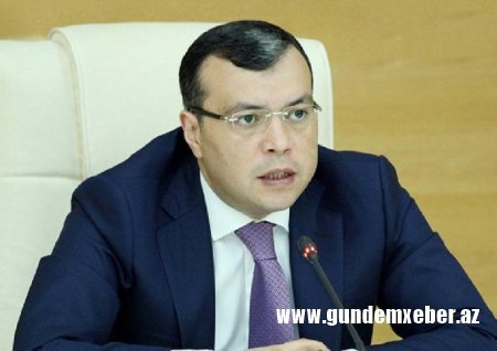 "Hörmətli media işçiləri,sizdən artıq dərəcədə xahiş edirəm ki, mənim haqqımın Sahil Babayev tərəfindən taptalanmasına yol verməyəsiniz "