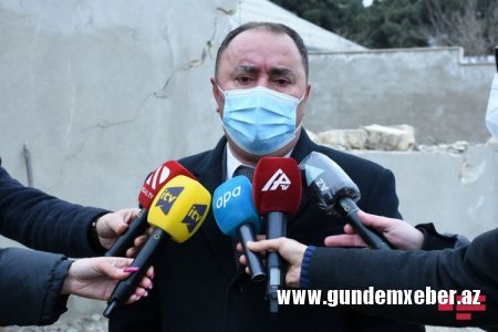 Bakıda qanunsuz tikili və hasarlar sökülür - FOTO
