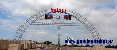 İmişli kolxoz bazarında dəhşətli antisanitariya-Yerli camaat kömək istəyir(VİDEO)