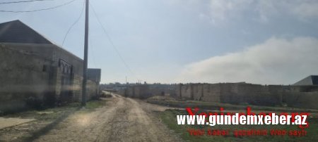 Müşfiqabad qəsəbəsində evlər belə qanunsuz tikilir-FOTOLAR