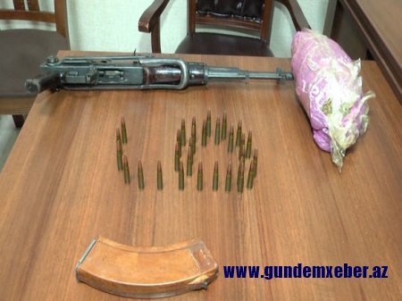 Bakıda evdə qanunsuz silah gizlədən şəxs tutuldu - FOTO