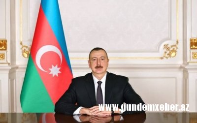 PREZİDENT XALQI TƏBRİK ETDİ