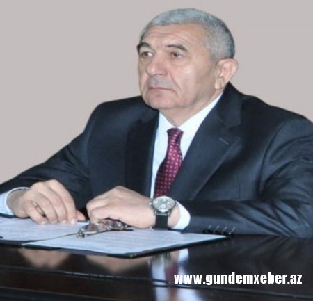 Tovuzun icra başçısı şəhid ailəsini get-gələ salıb
