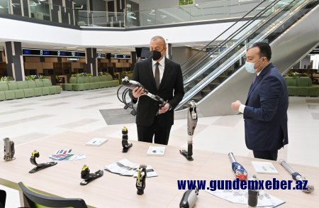 Prezident Bakıda 4 saylı DOST mərkəzinin açılışında (FOTO)