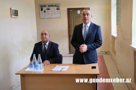  Alimpaşa Məmmədovdan TƏHSİLƏ ZƏRBƏ: - Hələ də kirillə yazan necə müdir oldu?