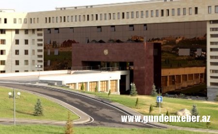 Ermənistan Müdafiə Nazirliyinin əməkdaşı rüşvət alarkən tutulub