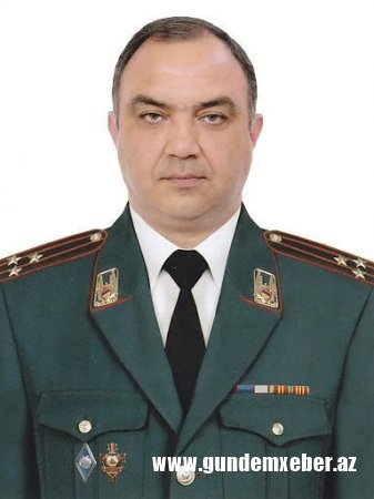 Paşinyan sinif yoldaşına polis generalı rütbəsi vermək niyyətindədir - FOTO